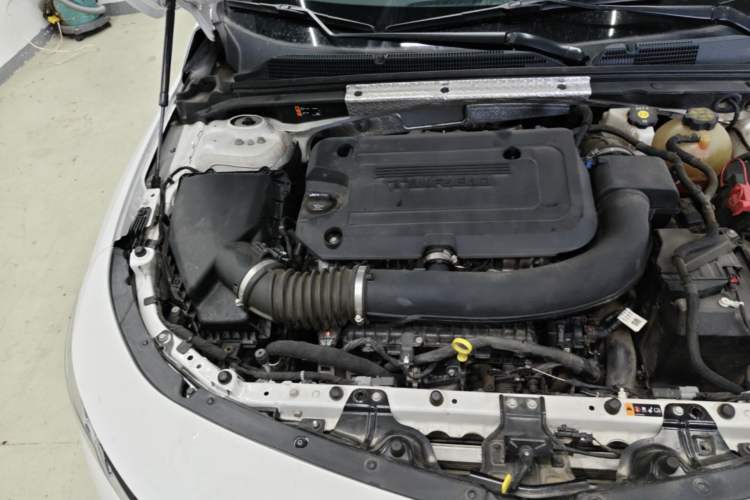 Used Chevrolet Malibu XL 2019 Redline 550T Automatic RuiLian Edition Engine Bay Right