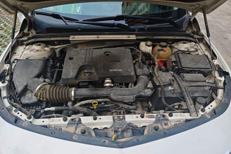 Used Chevrolet Malibu XL 2019 535T CVT Active Version Engine Bay