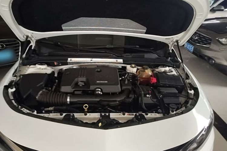 Used Chevrolet Malibu XL 2019 535T CVT Active Version Engine Bay
