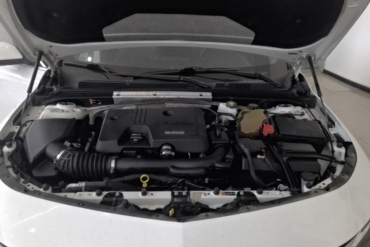 Used Chevrolet Malibu XL 2019 535T CVT Active Version Engine Bay