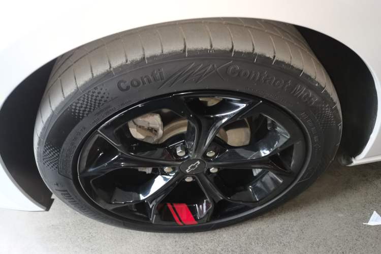 Used Chevrolet Malibu XL 2019 Redline 550T Automatic Sport Edition Exterior 4