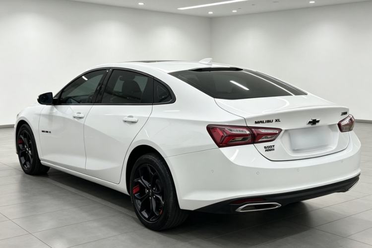 Used Chevrolet Malibu XL 2019 Redline 550T Automatic Smart Edition Exterior 5