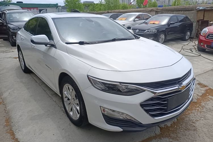Used Chevrolet Malibu XL 2019 535T CVT Active Version Front Right 45 Deg