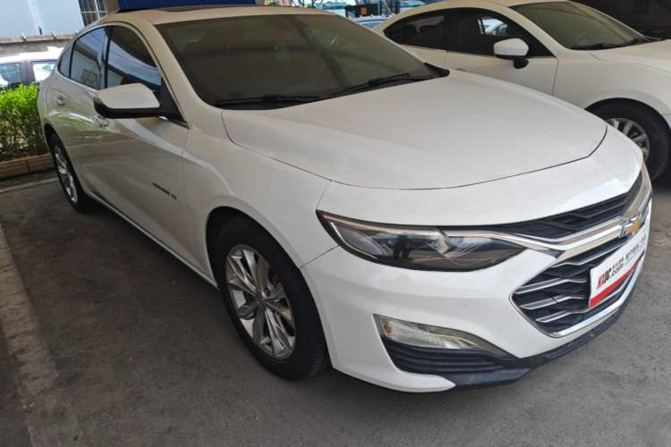 Used Chevrolet Malibu XL 2019 535T CVT Active Version Front Right 45 Deg