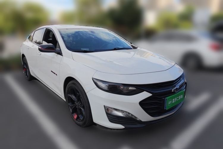 Used Chevrolet Malibu XL 2019 Redline 550T Automatic Sport Edition Front Right 45 Deg