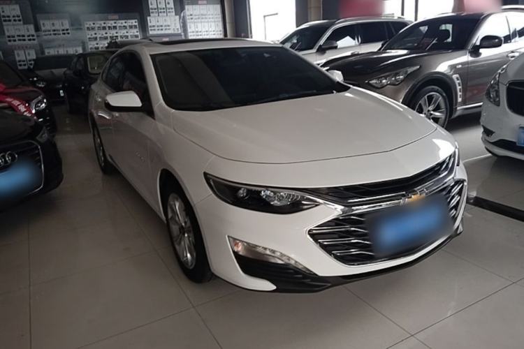 Used Chevrolet Malibu XL 2019 535T CVT Active Version Front Right 45 Deg