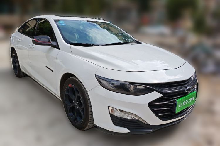 Used Chevrolet Malibu XL 2019 Redline 550T Automatic Sport Edition Front Right 45 Deg