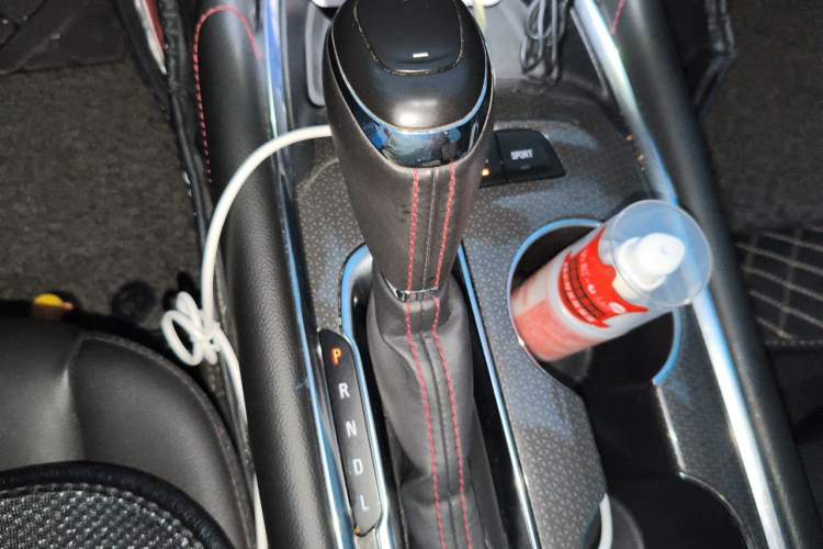 Used Chevrolet Malibu XL 2019 Redline 550T Automatic RuiLian Edition Gear Lever