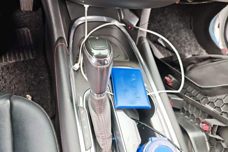 Used Chevrolet Malibu XL 2019 Redline 550T Automatic Sport Edition Gear Lever