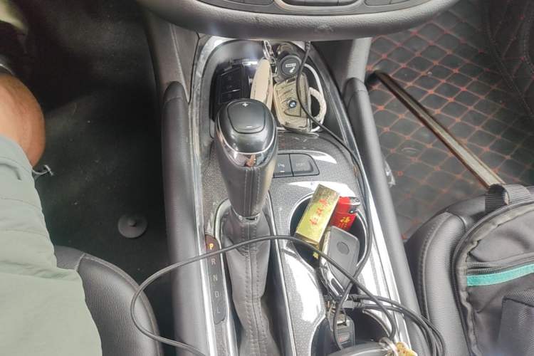 Used Chevrolet Malibu XL 2019 535T CVT Active Version Gear Lever