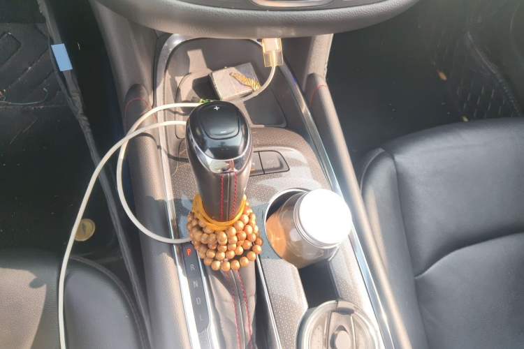 Used Chevrolet Malibu XL 2019 Redline 550T Automatic Sport Edition Gear Lever