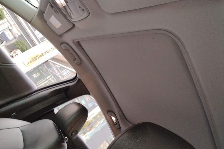 Used Chevrolet Malibu XL 2019 535T CVT Active Version Headliner