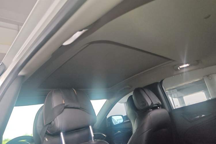 Used Chevrolet Malibu XL 2019 Redline 550T Automatic RuiLian Edition Headliner