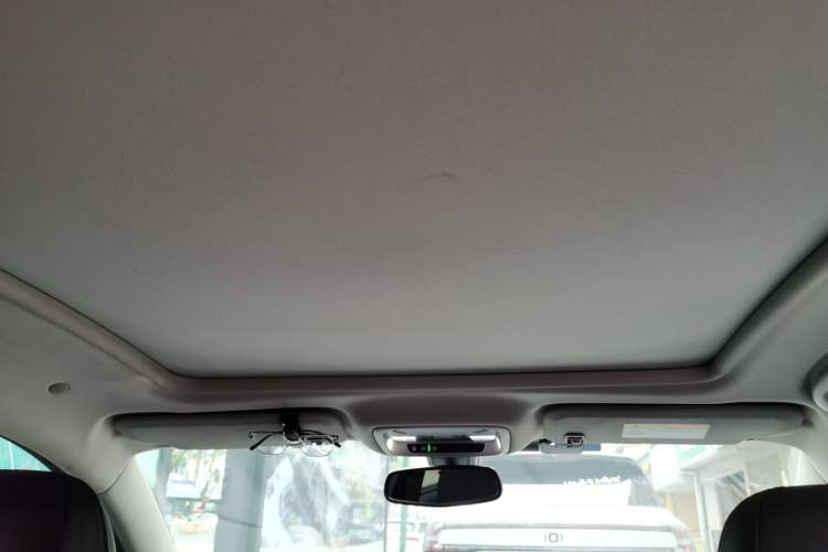 Used Chevrolet Malibu XL 2019 535T CVT RuiLian Edition Headliner