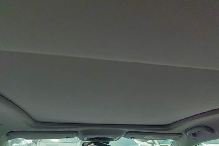 Used Chevrolet Malibu XL 2019 535T CVT Active Version Headliner