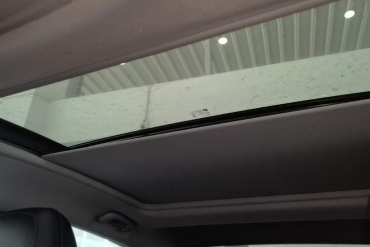 Used Chevrolet Malibu XL 2019 535T CVT Active Version Headliner