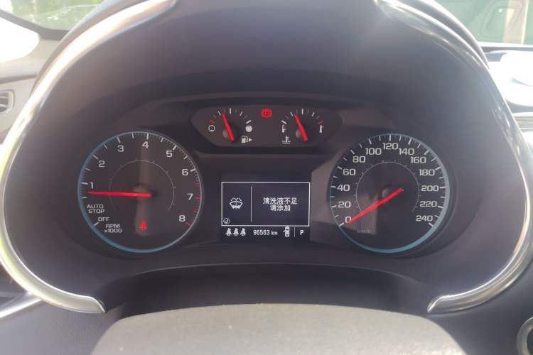 Used Chevrolet Malibu XL 2019 Redline 550T Automatic Sport Edition Instrument Cluster