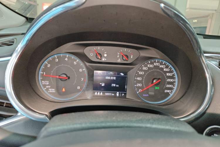 Used Chevrolet Malibu XL 2019 Redline 550T Automatic Sport Edition Instrument Cluster