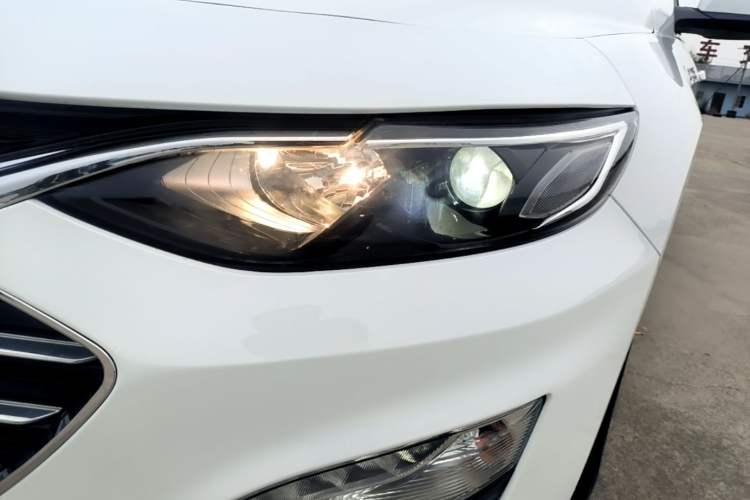 Used Chevrolet Malibu XL 2019 535T CVT Active Version Left Front Headlight