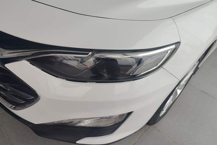 Used Chevrolet Malibu XL 2019 535T CVT Active Version Left Front Headlight