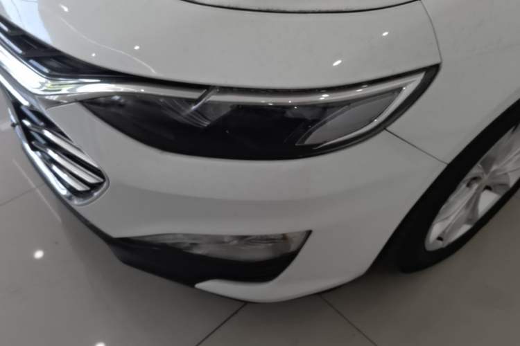 Used Chevrolet Malibu XL 2019 535T CVT Active Version Left Front Headlight