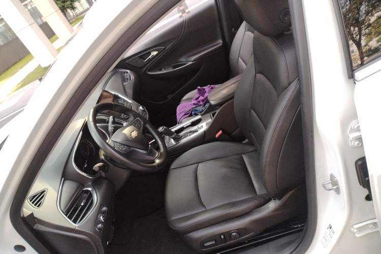 Used Chevrolet Malibu XL 2019 535T CVT Active Version Left Front Seat