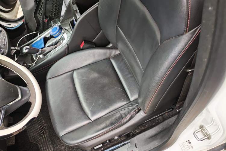 Used Chevrolet Malibu XL 2019 Redline 550T Automatic Sport Edition Left Front Seat