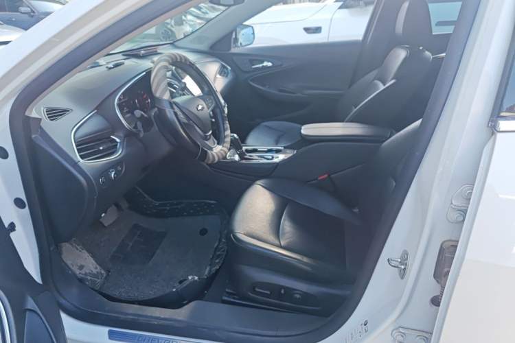 Used Chevrolet Malibu XL 2019 535T CVT RuiLian Edition Left Front Seat