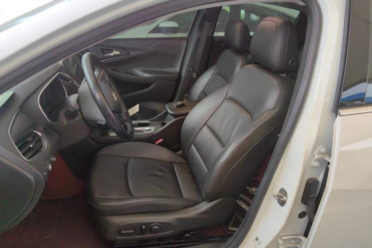 Used Chevrolet Malibu XL 2019 535T CVT Active Version Left Front Seat