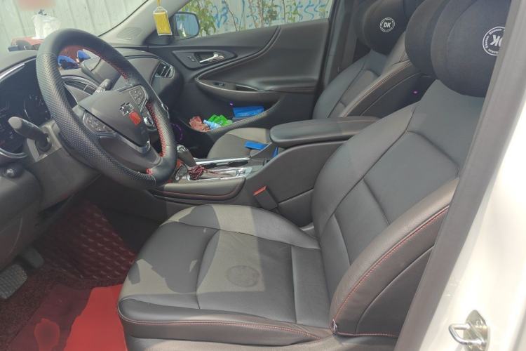 Used Chevrolet Malibu XL 2019 Redline 550T Automatic Sport Edition Left Front Seat