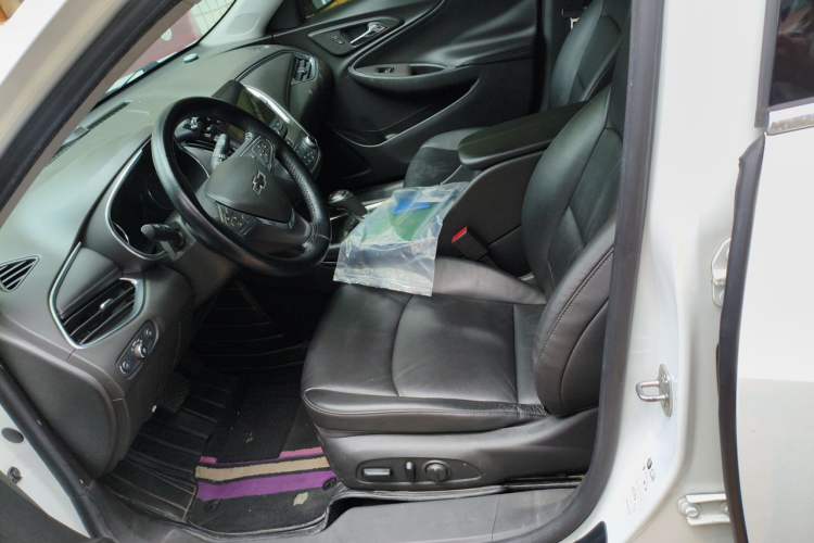 Used Chevrolet Malibu XL 2019 535T CVT RuiLian Edition Left Front Seat