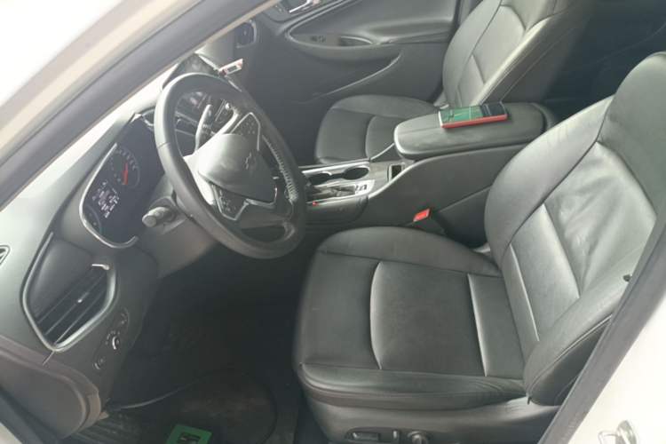 Used Chevrolet Malibu XL 2019 535T CVT Active Version Left Front Seat