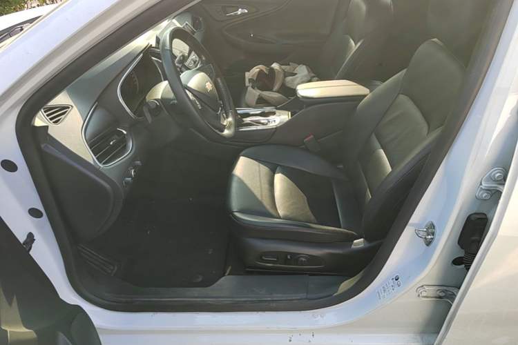 Used Chevrolet Malibu XL 2019 535T CVT Active Version Left Front Seat