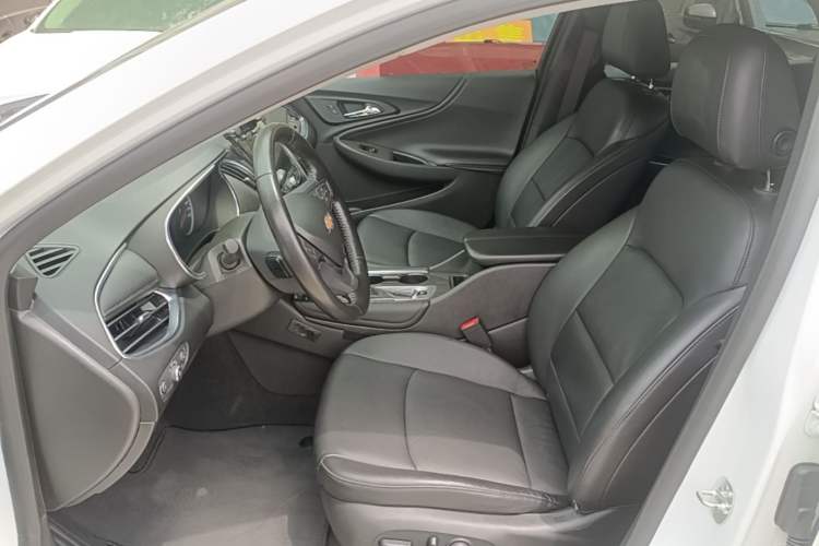 Used Chevrolet Malibu XL 2019 535T CVT Active Version Left Front Seat