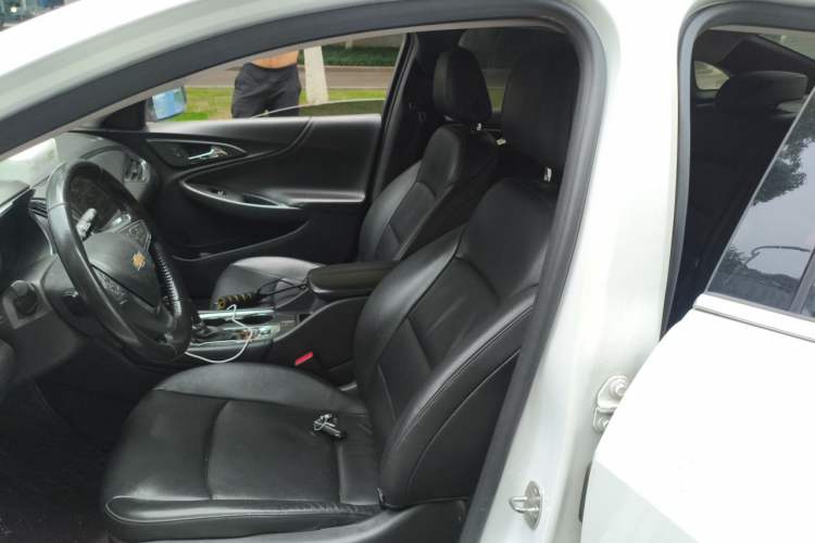 Used Chevrolet Malibu XL 2019 535T CVT Active Version Left Front Seat