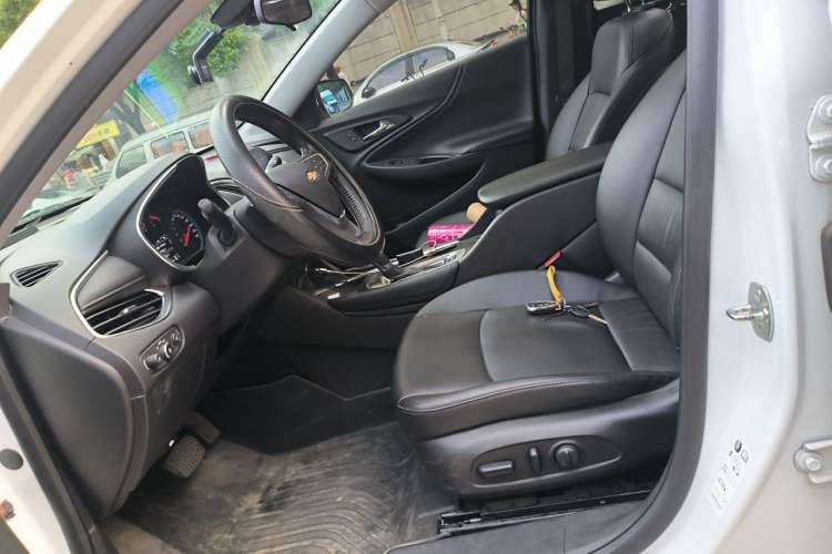 Used Chevrolet Malibu XL 2019 535T CVT Active Version Left Front Seat