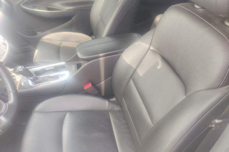Used Chevrolet Malibu XL 2019 535T CVT Active Version Left Front Seat
