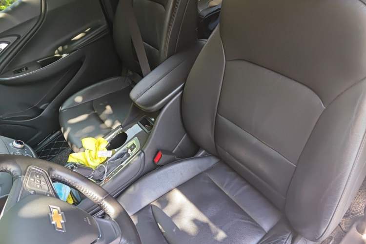 Used Chevrolet Malibu XL 2019 535T CVT Active Version Left Front Seat