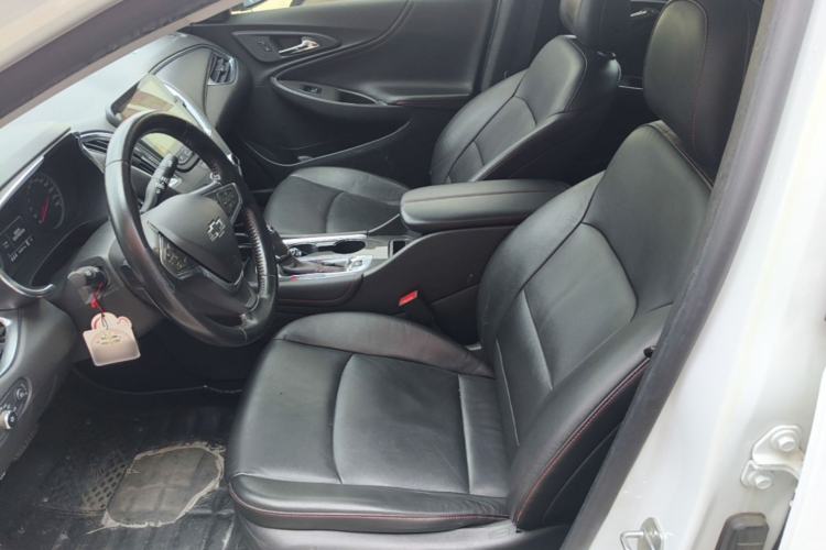 Used Chevrolet Malibu XL 2019 Redline 550T Automatic Sport Edition Left Front Seat