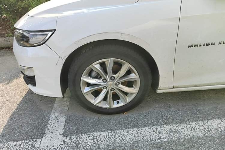 Used Chevrolet Malibu XL 2019 535T CVT Active Version Left Front Wheel Hub