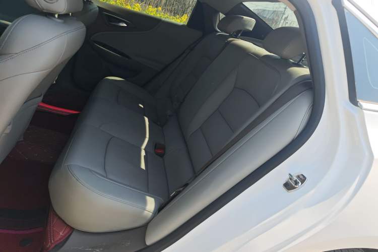 Used Chevrolet Malibu XL 2019 535T CVT Rui Xing Edition Left Rear Seat