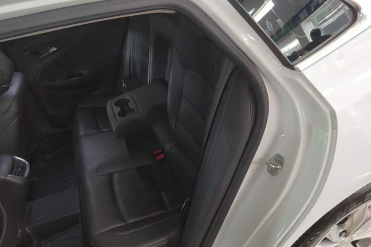 Used Chevrolet Malibu XL 2019 535T CVT Active Version Left Rear Seat