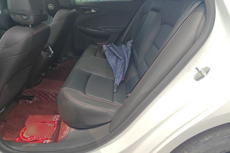 Used Chevrolet Malibu XL 2019 Redline 550T Automatic Sport Edition Left Rear Seat