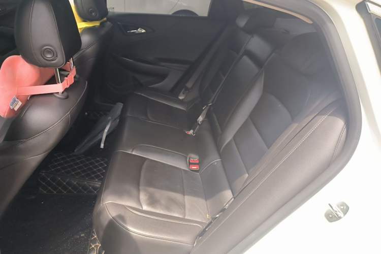 Used Chevrolet Malibu XL 2019 535T CVT Active Version Left Rear Seat