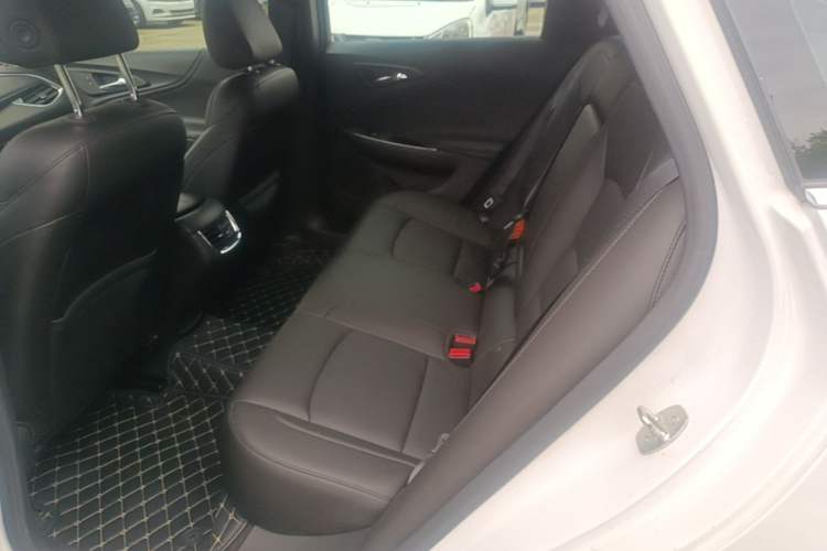 Used Chevrolet Malibu XL 2019 535T CVT Active Version Left Rear Seat
