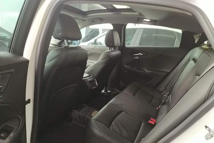 Used Chevrolet Malibu XL 2019 535T CVT Active Version Left Rear Seat