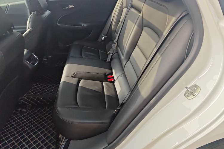 Used Chevrolet Malibu XL 2019 535T CVT Active Version Left Rear Seat