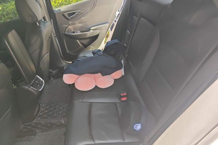 Used Chevrolet Malibu XL 2019 535T CVT Active Version Left Rear Seat