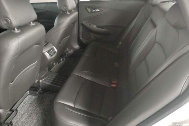 Used Chevrolet Malibu XL 2019 535T CVT Active Version Left Rear Seat