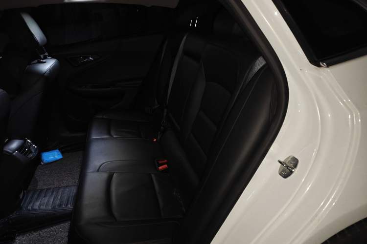 Used Chevrolet Malibu XL 2019 535T CVT Active Version Left Rear Seat